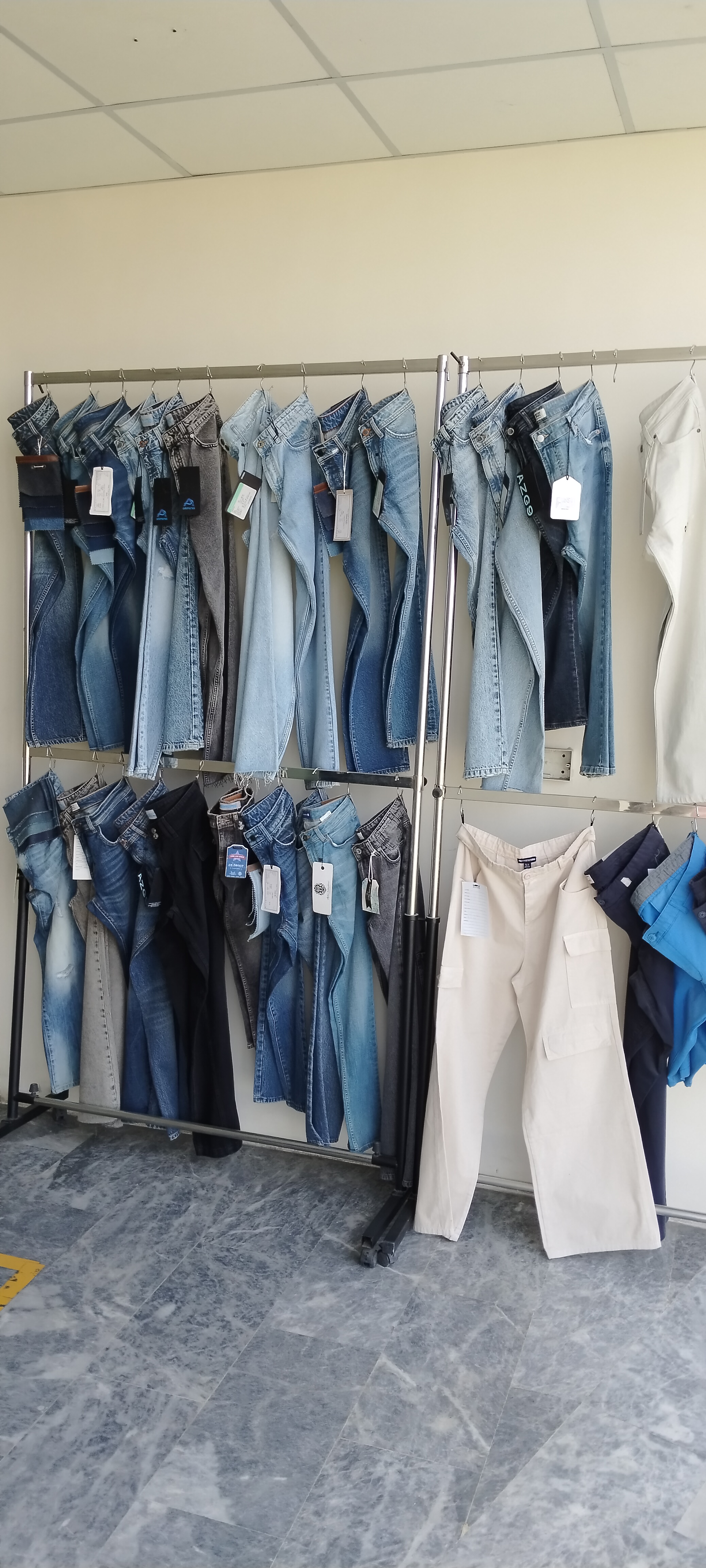 Packing and despatch